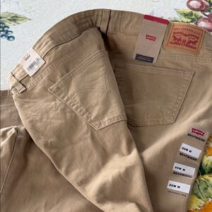 Levi's Khaki Relaxed Fit Jeans as 20W M